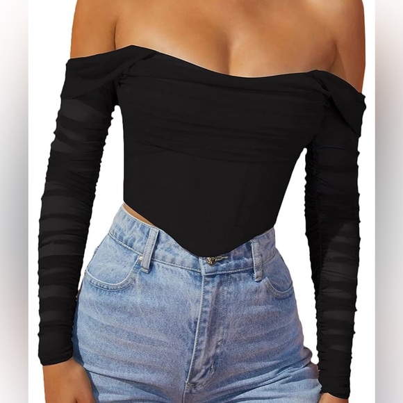 Crop top - Picture 1 of 3